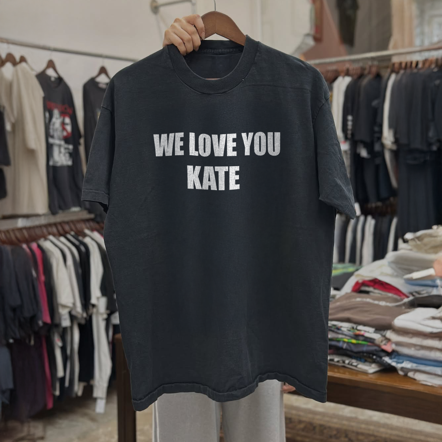 WE LOVE YOU KATE ALEXANDER MCQUEEN KATE MOSS LIMITED BLACK T-SHIRT